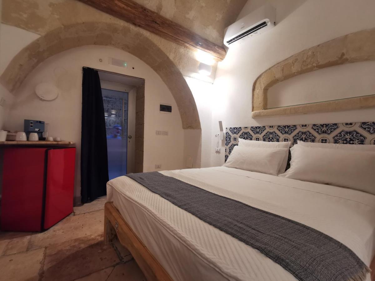 Dioniso Bed & Wellness Bed & Breakfast Taranto Exterior foto